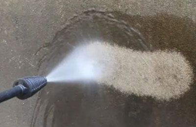 高压水枪冲洗